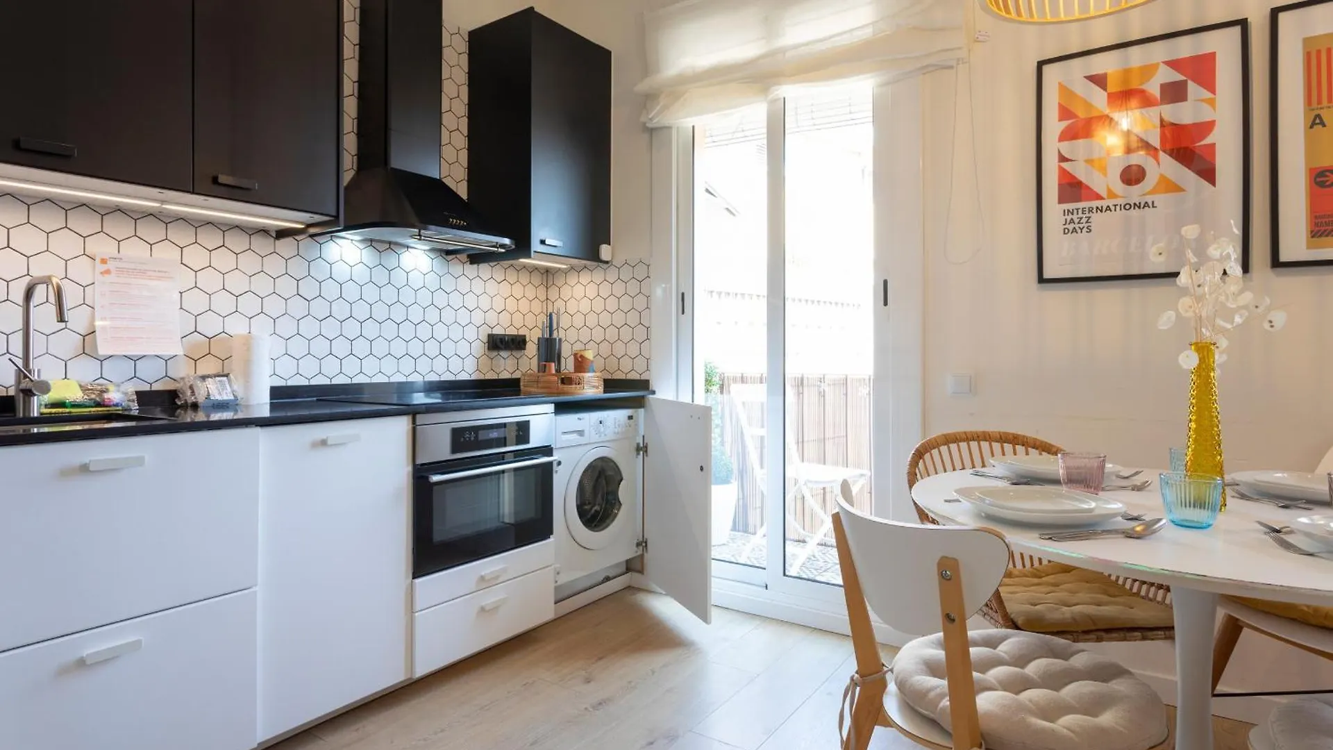 63Mal1030 - Beautiful Apartment Near The Sagrada Barcellona 0*,  Spagna